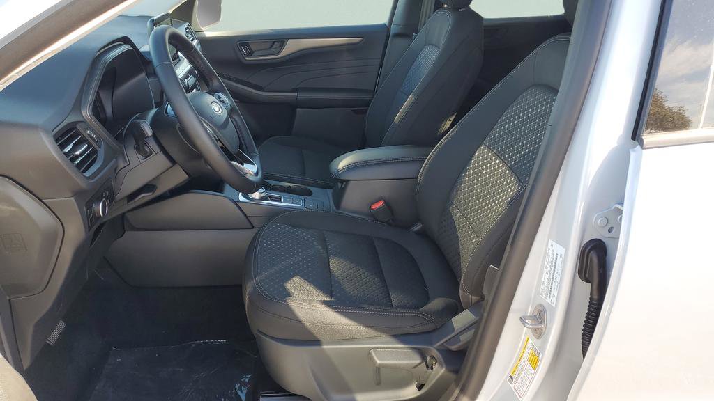 New 2026 Ford Escape Active w/ Cold Weather Package image 14