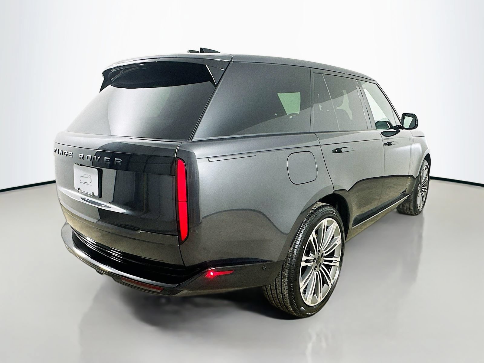 New 2026 Land Rover Range Rover SE AWD/4WD image 5
