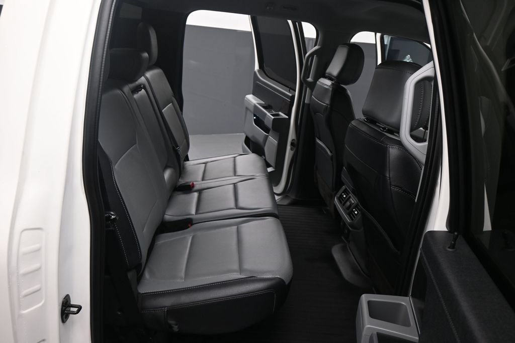 Certified 2022 Ford F150 Lariat w/ Equipment Group 502A High RWD image 6