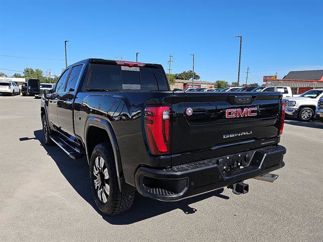 Used 2025 GMC Sierra 2500 Denali w/ Denali Reserve Package image 3
