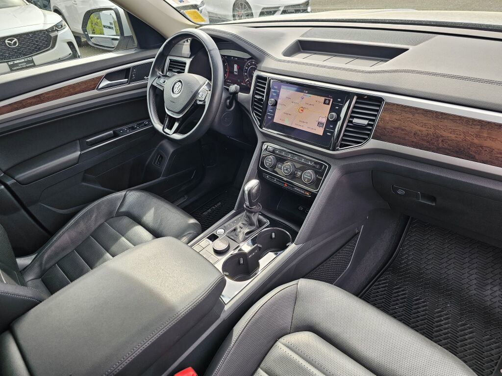 Used 2019 Volkswagen Atlas SEL Premium AWD/4WD image 32