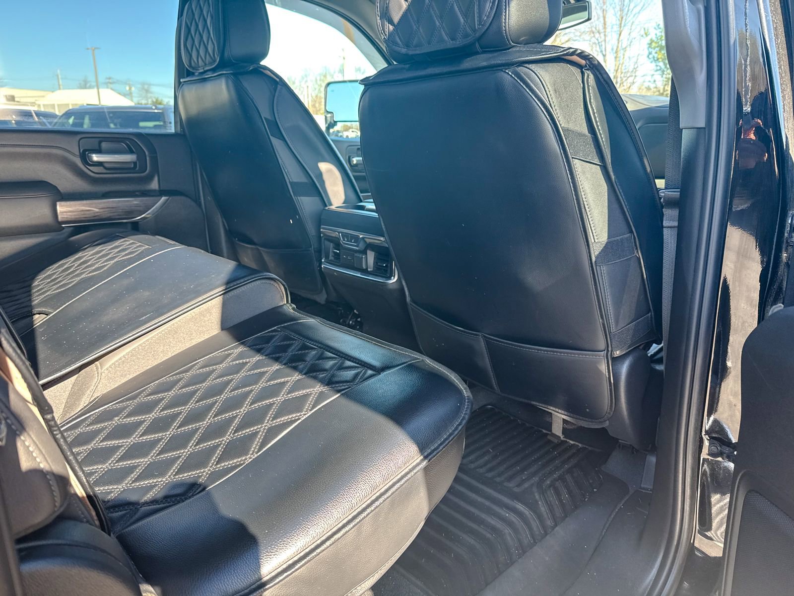 Used 2021 Chevrolet Silverado 2500 LTZ w/ LTZ Plus Package image 9