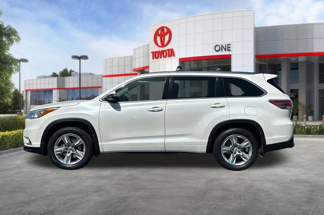 Used 2016 Toyota Highlander Limited AWD/4WD image 9