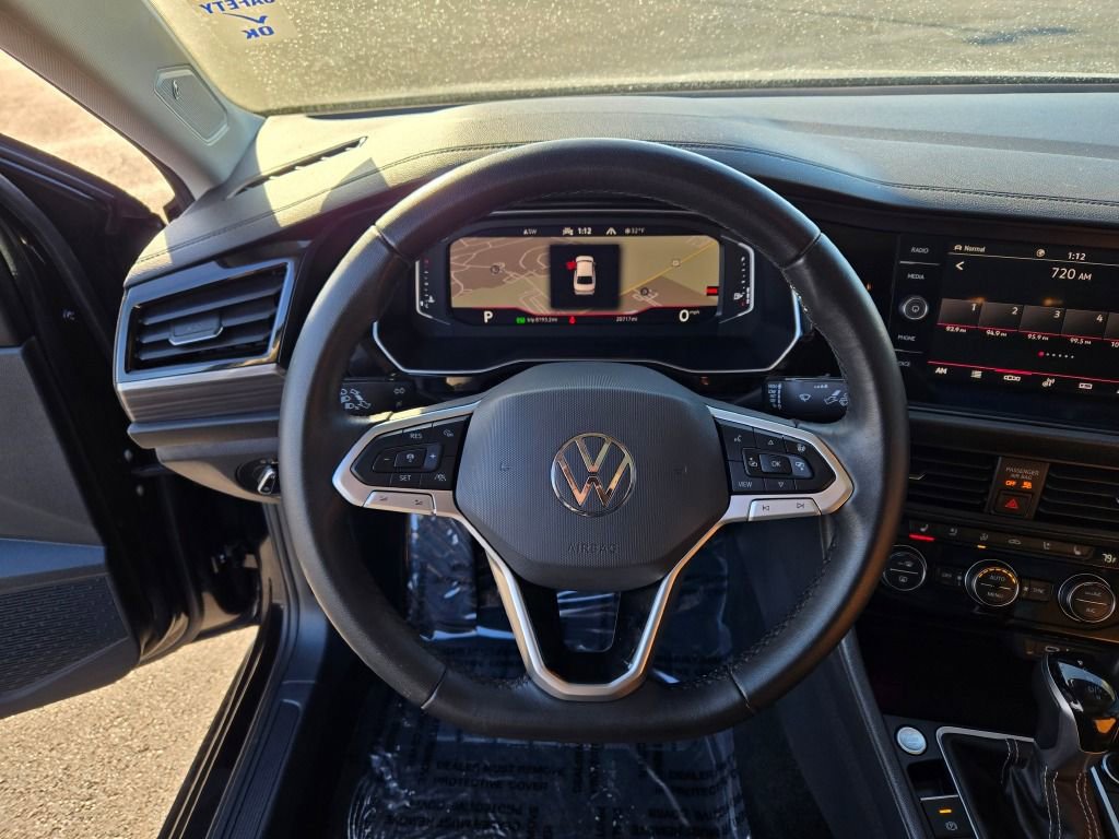 Used 2024 Volkswagen Jetta SEL image 30