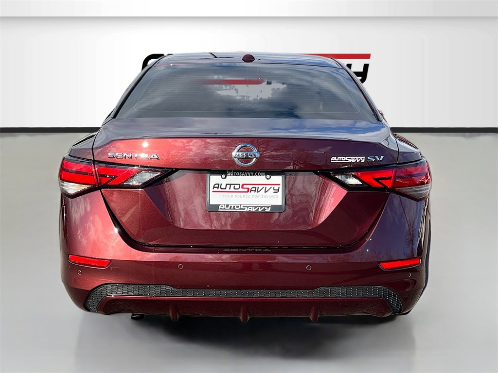 Used 2023 Nissan Sentra SV w/ Trunk Package image 6