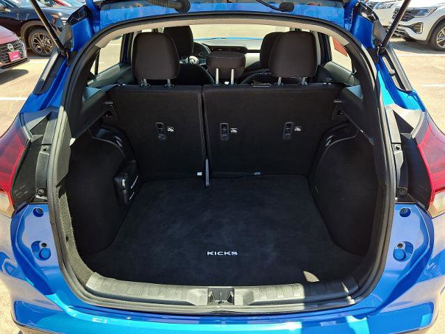 Certified 2021 Nissan Kicks SV image 12