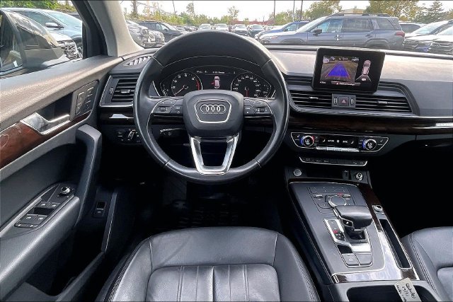 Used 2019 Audi Q5 2.0T Premium Plus w/ Convenience Package AWD/4WD image 5
