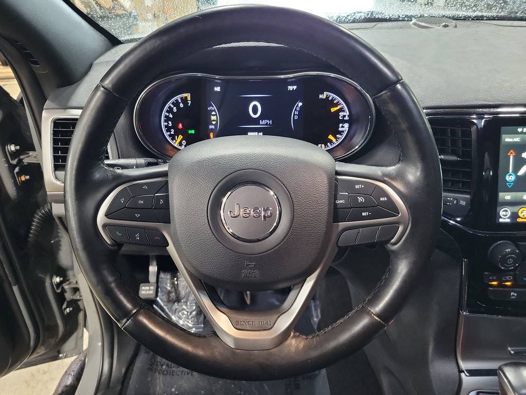 Used 2020 Jeep Grand Cherokee Altitude RWD image 24