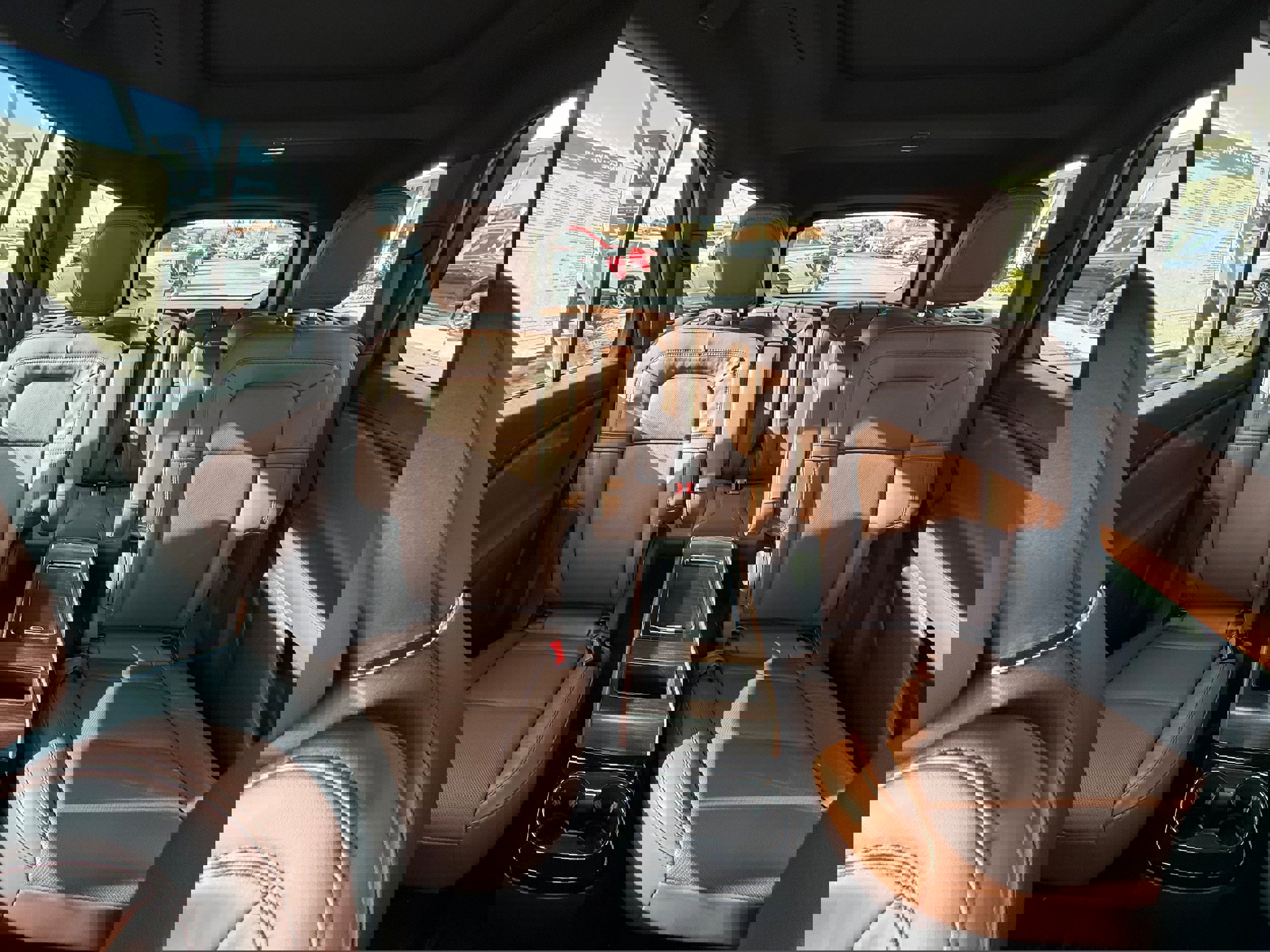 New 2026 Lincoln Aviator Reserve w/ Luxury Package image 27