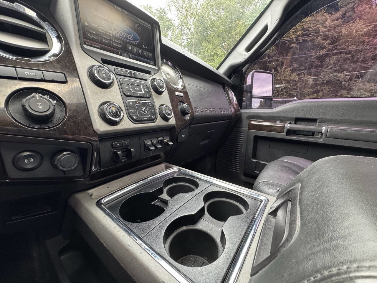 Used 2016 Ford F350 Platinum w/ Snow Plow Prep Package image 29