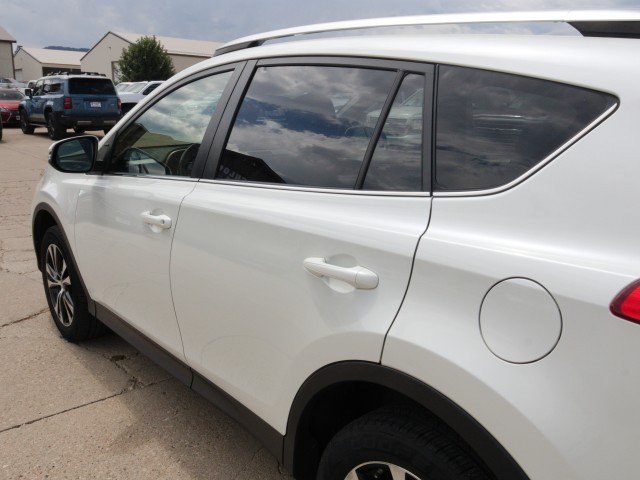Used 2015 Toyota RAV4 Limited AWD/4WD image 8