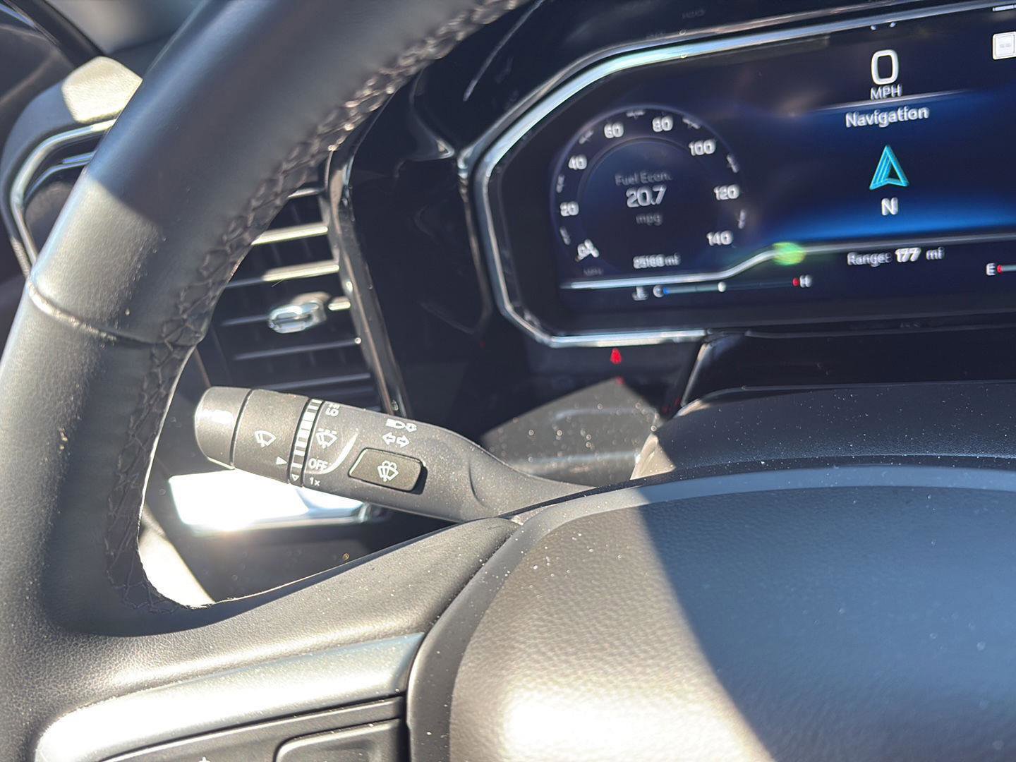 Certified 2023 Chevrolet Silverado 1500 LT AWD/4WD image 24