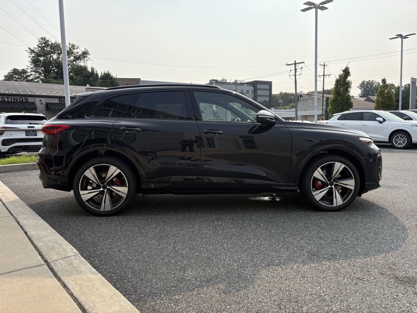 New 2026 Audi SQ5 Premium Plus AWD/4WD image 6