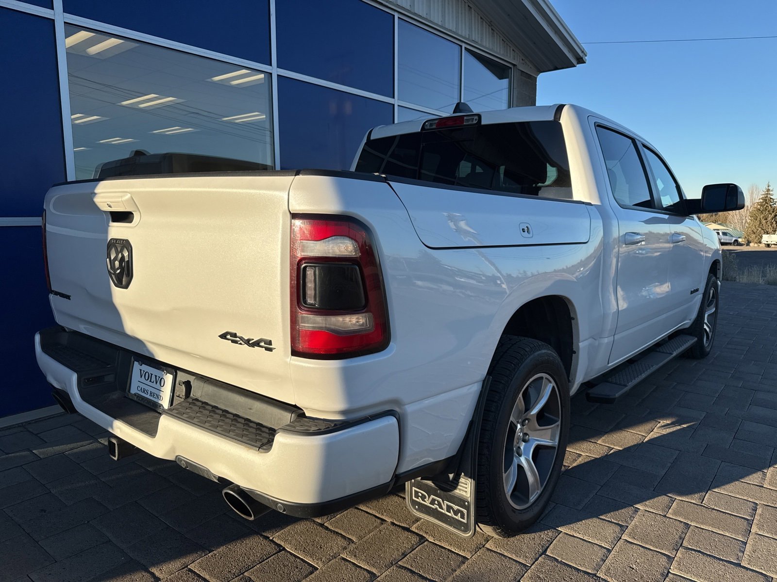 Used 2020 RAM 1500 Sport w/ Level 2 Equipment Goup w/2_L image 6