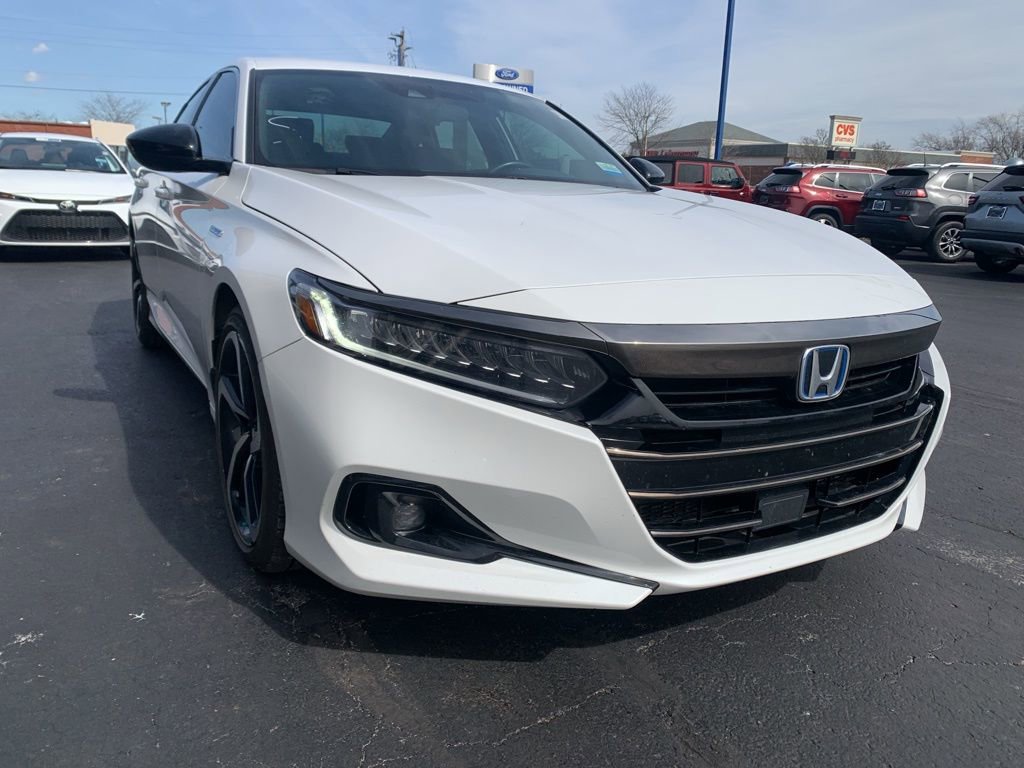 Used 2022 Honda Accord Sport image 1