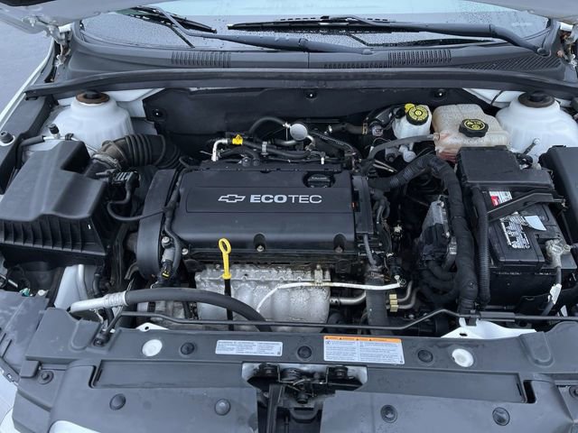 Used 2014 Chevrolet Cruze LS image 25