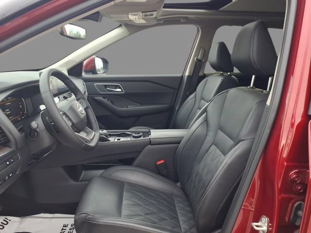Certified 2025 Nissan Rogue Platinum w/ Tech Package AWD/4WD image 20