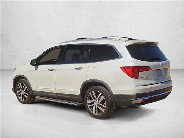 Used 2017 Honda Pilot Touring image 9