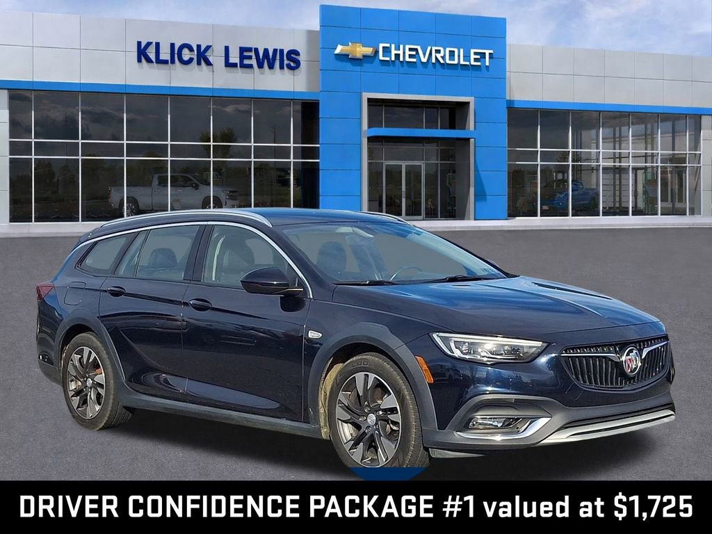 Used 2018 Buick Regal Essence w/ Driver Confidence Package #1 image 1
