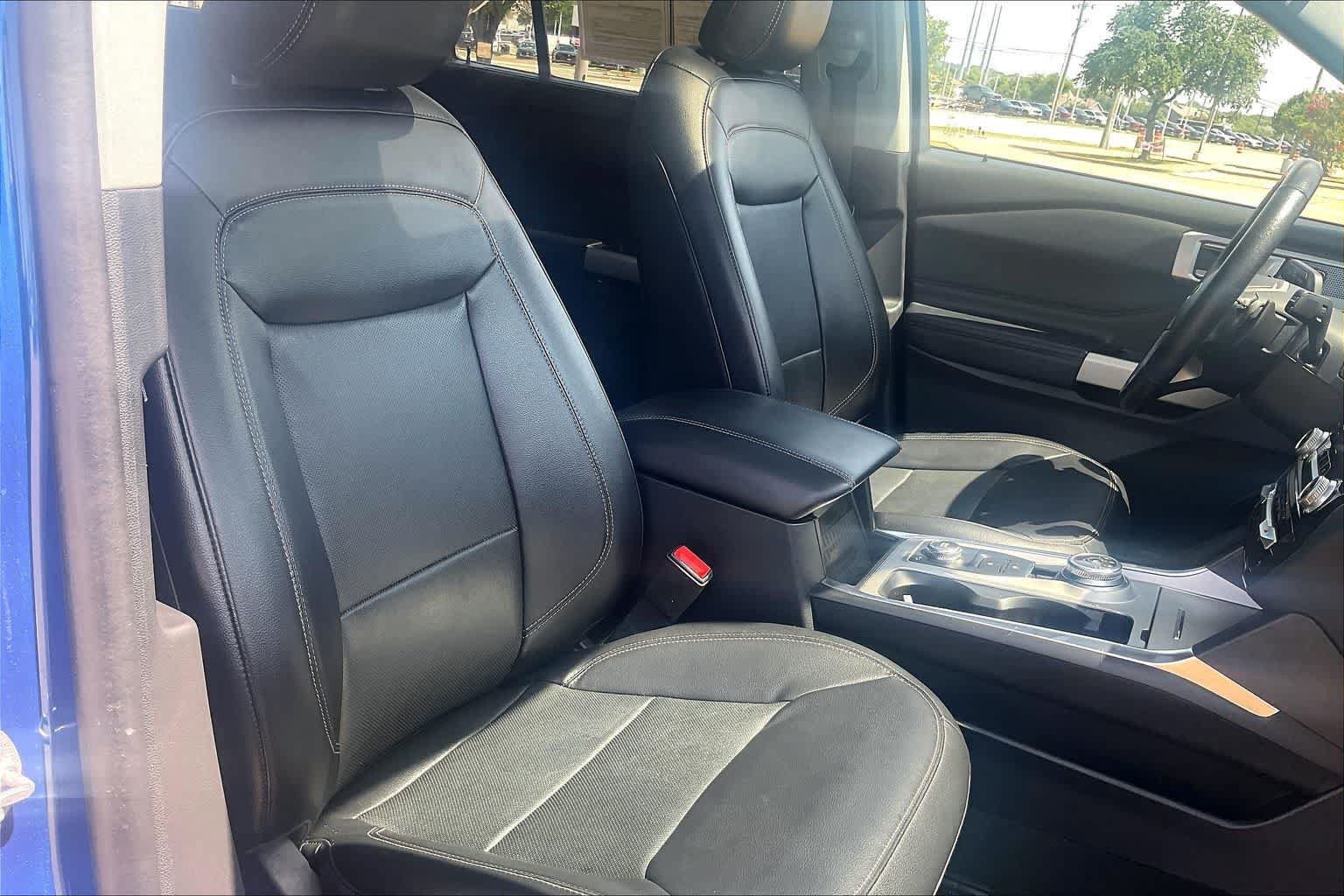 Used 2021 Ford Explorer Limited AWD/4WD image 12