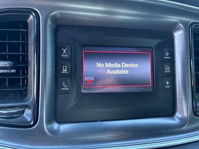 Used 2015 Dodge Challenger R/T w/ Quick Order Package 22B R/T RWD image 29