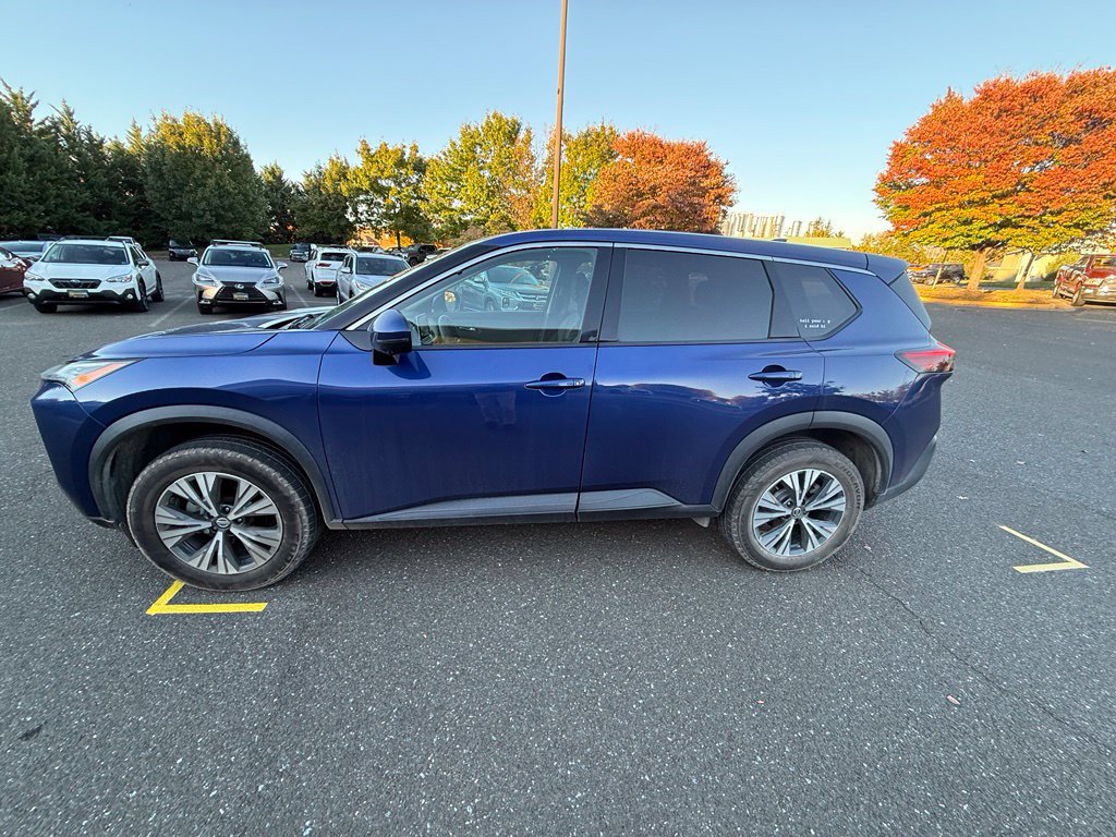 Used 2021 Nissan Rogue SV AWD/4WD image 4