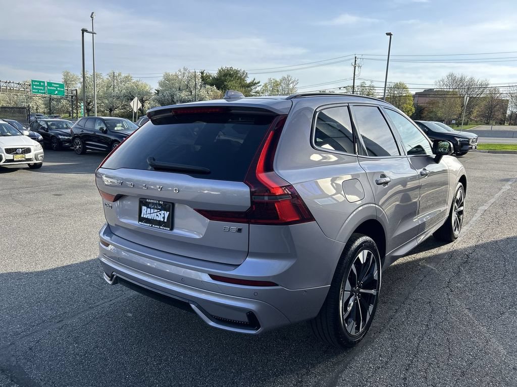 New 2026 Volvo XC60 B5 Plus w/ Climate Package AWD/4WD image 8