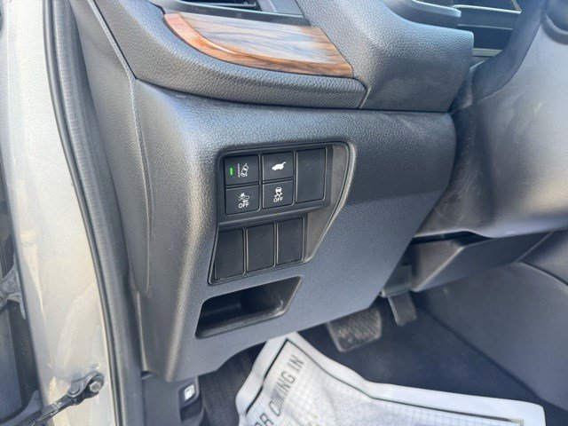 Used 2021 Honda CR-V Touring image 13