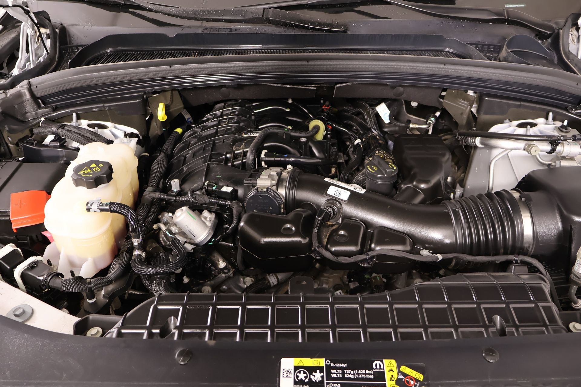 Used 2023 Jeep Grand Cherokee Limited image 19