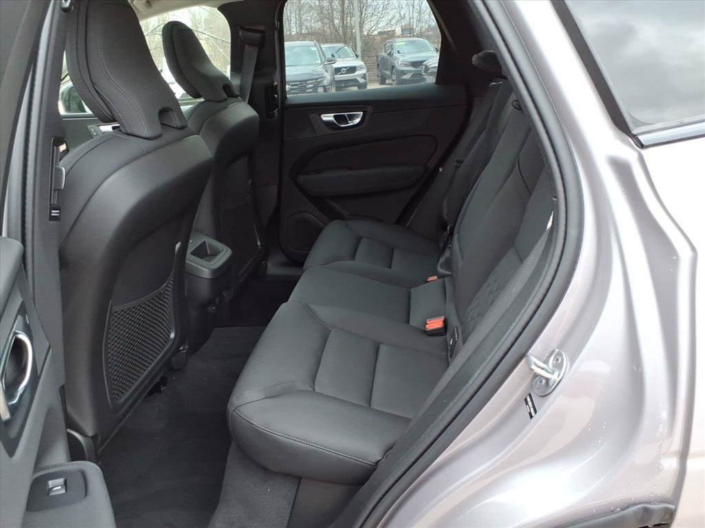 Certified 2026 Volvo XC60 B5 Plus w/ Climate Package AWD/4WD image 12