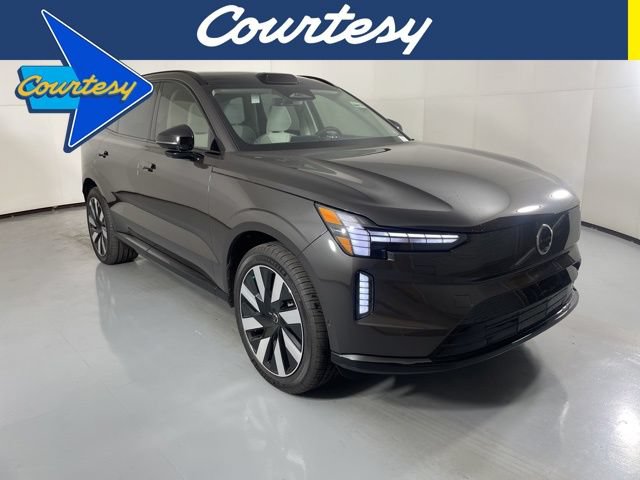 Used 2025 Volvo EX90 Ultra AWD/4WD image 1