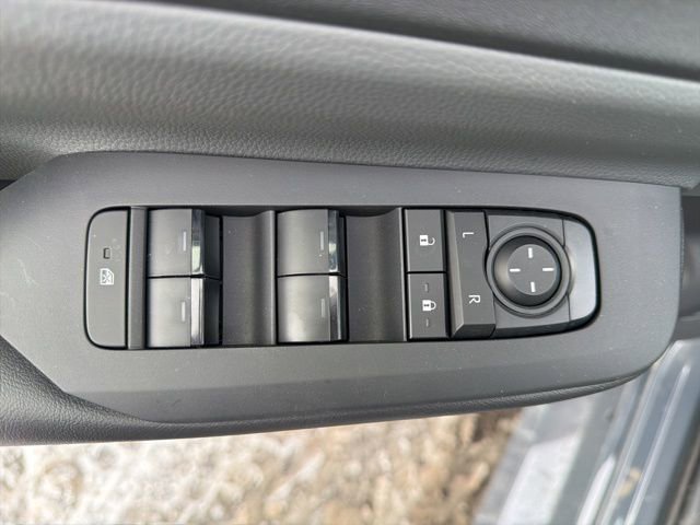 New 2026 Toyota Prius LE image 21