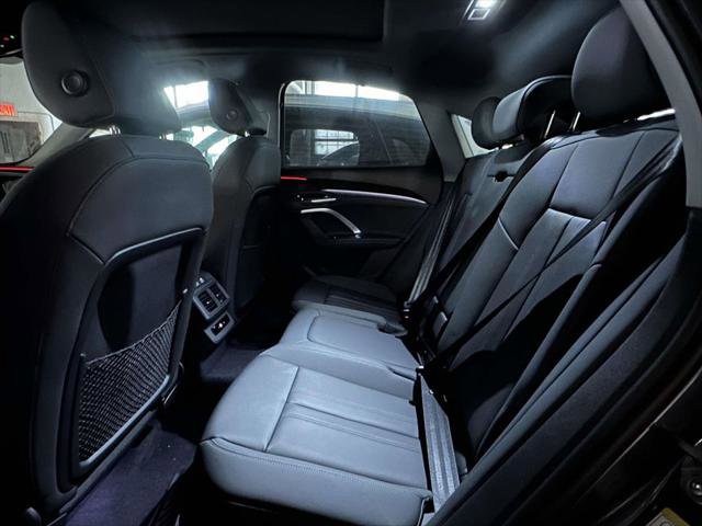 New 2025 Audi Q5 Premium w/ Convenience Package AWD/4WD image 8