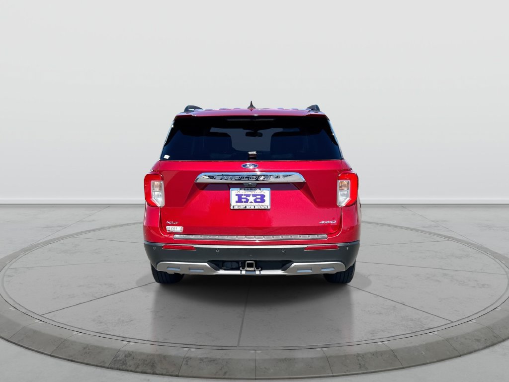 Used 2022 Ford Explorer XLT w/ Equipment Group 202A AWD/4WD image 7