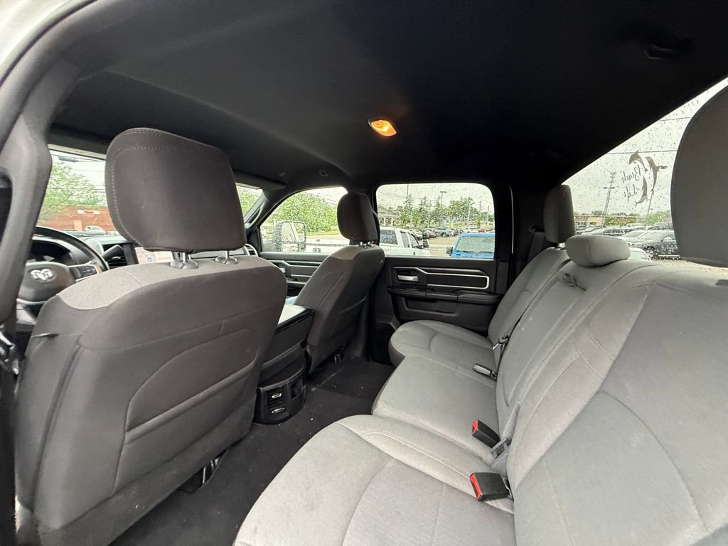 Used 2024 RAM 2500 Big Horn AWD/4WD image 26