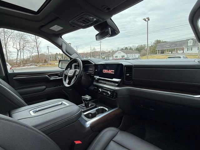 Used 2022 GMC Sierra 1500 SLT w/ SLT Premium Plus Package image 28