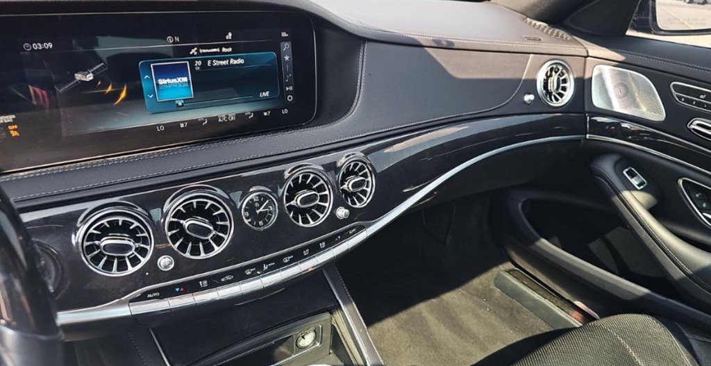 Used 2020 Mercedes-Benz S 450 4MATIC Sedan image 4
