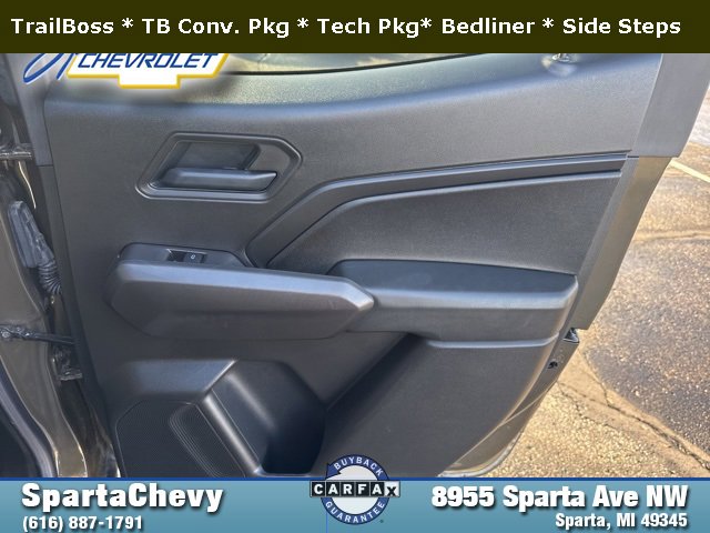 Used 2025 Chevrolet Colorado Trail Boss image 20