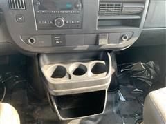 Used 2016 Chevrolet Express 3500 RWD image 25