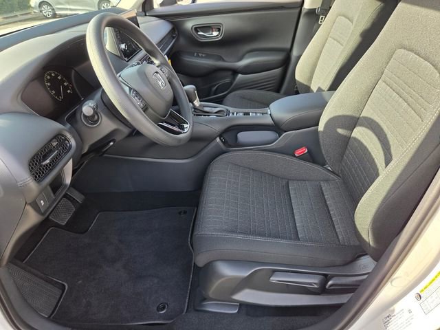 New 2026 Honda HR-V LX image 9