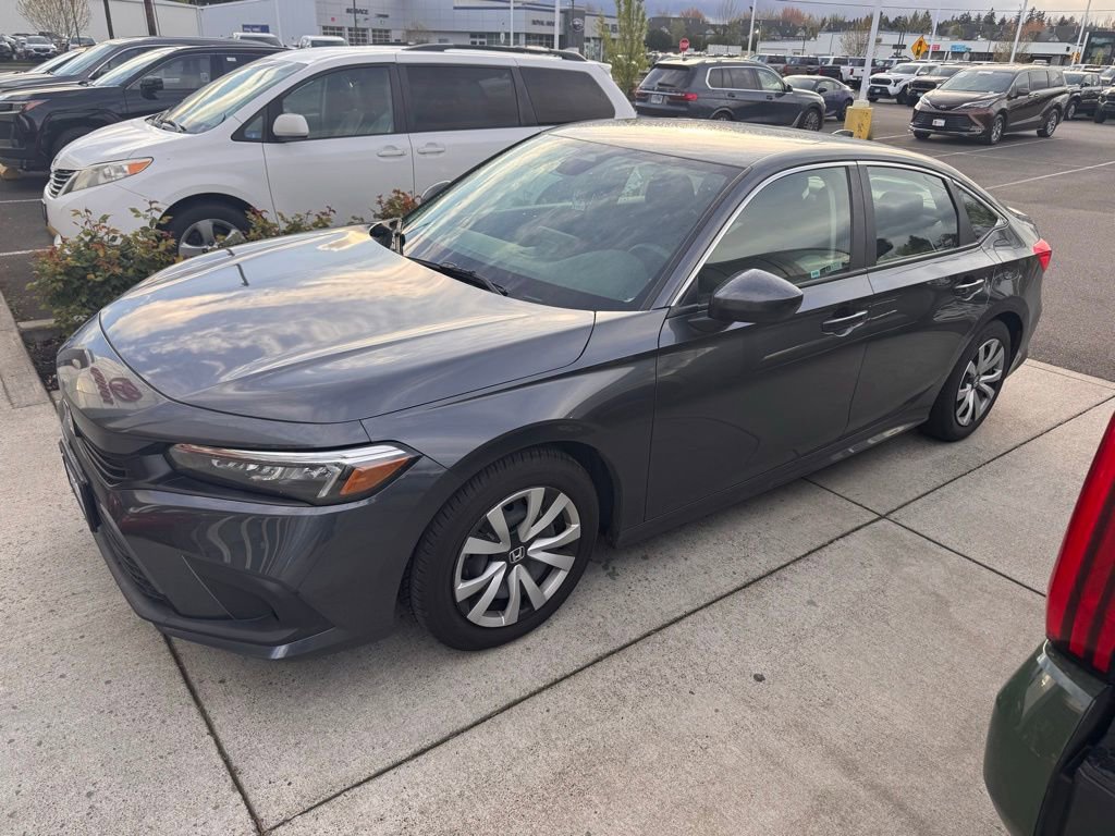 Used 2023 Honda Civic LX image 2