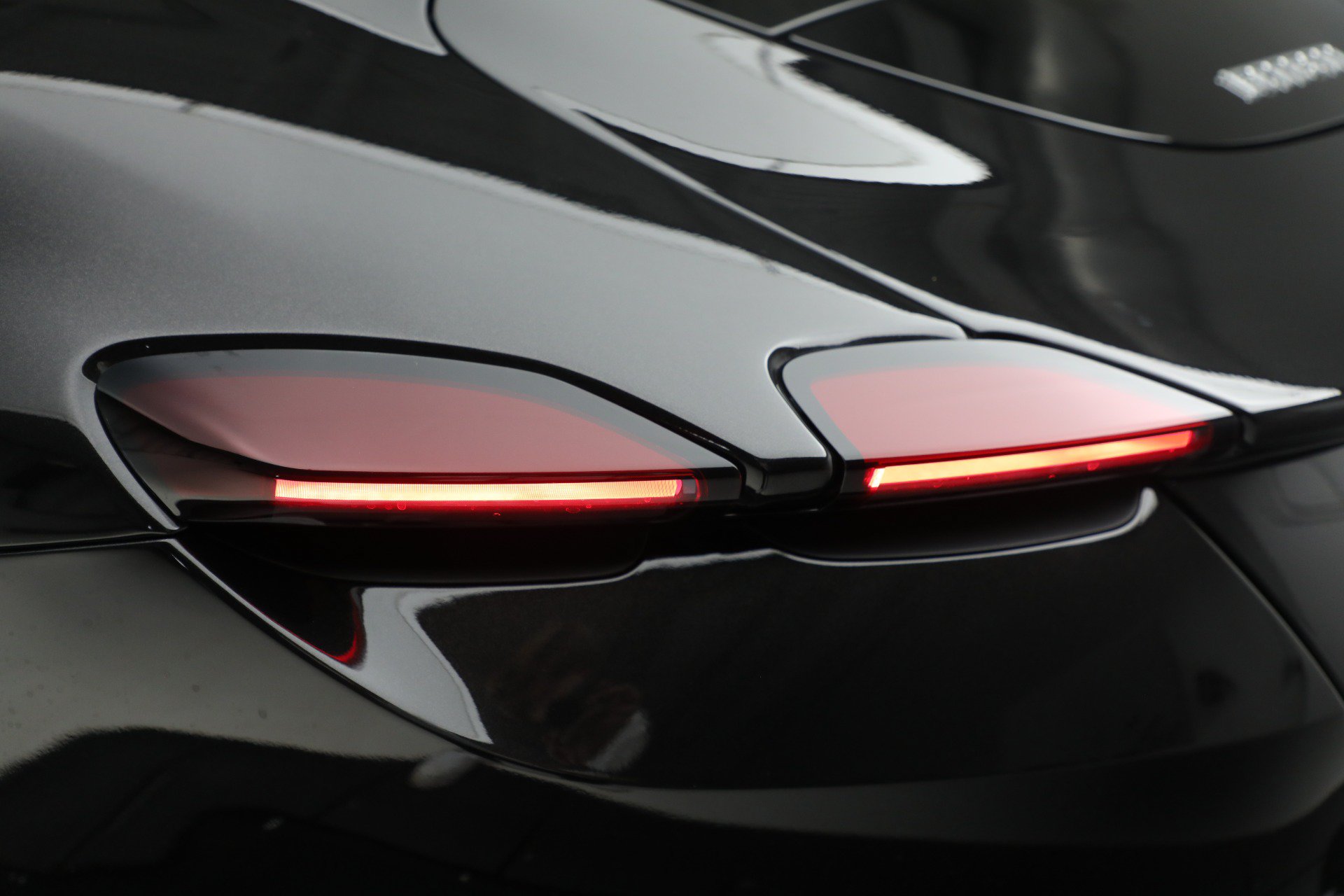 Certified 2022 Ferrari Roma RWD image 26