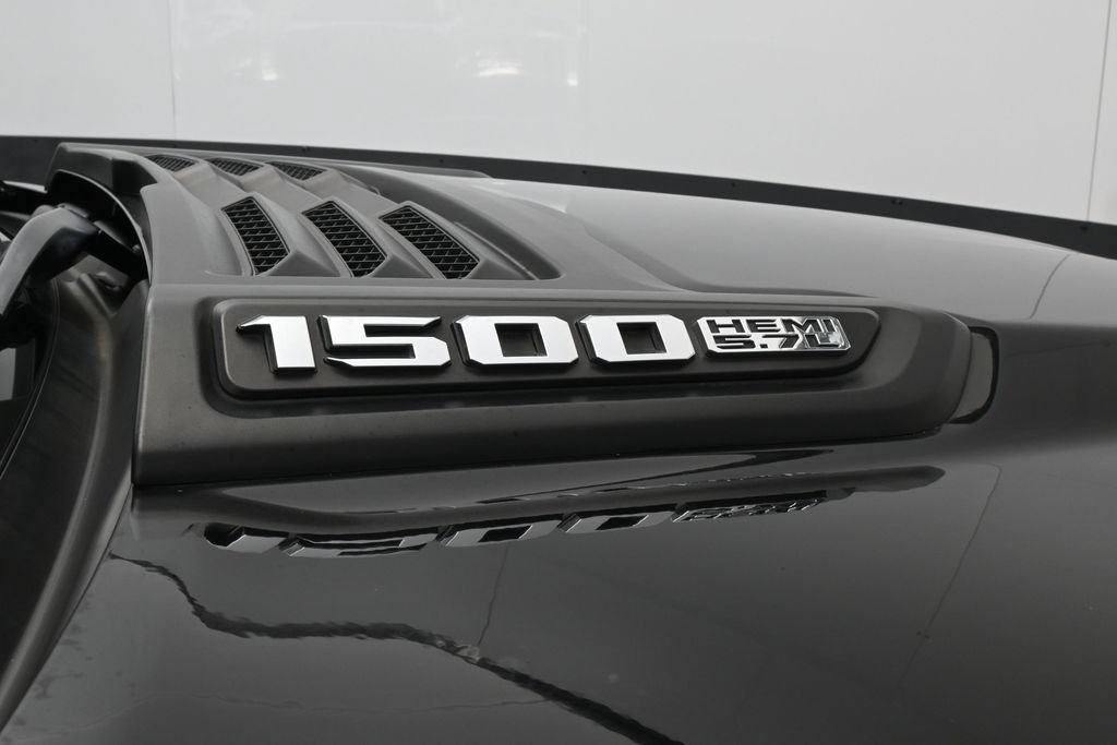 Used 2020 RAM 1500 Laramie w/ Sport Appearance Package AWD/4WD image 46