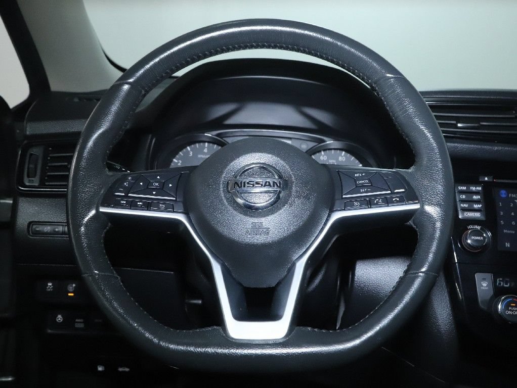 Used 2017 Nissan Rogue SV w/ SV Premium Package AWD/4WD image 21