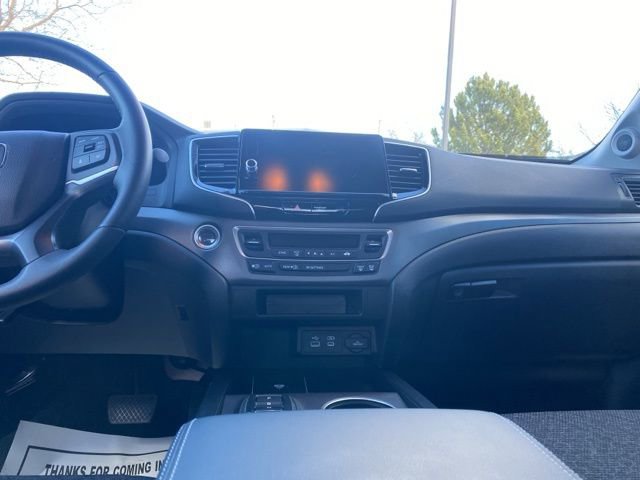 Used 2024 Honda Ridgeline Sport image 12
