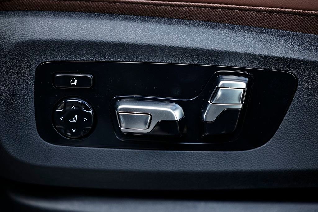 New 2026 BMW X5 xDrive40i w/ Executive Package image 23