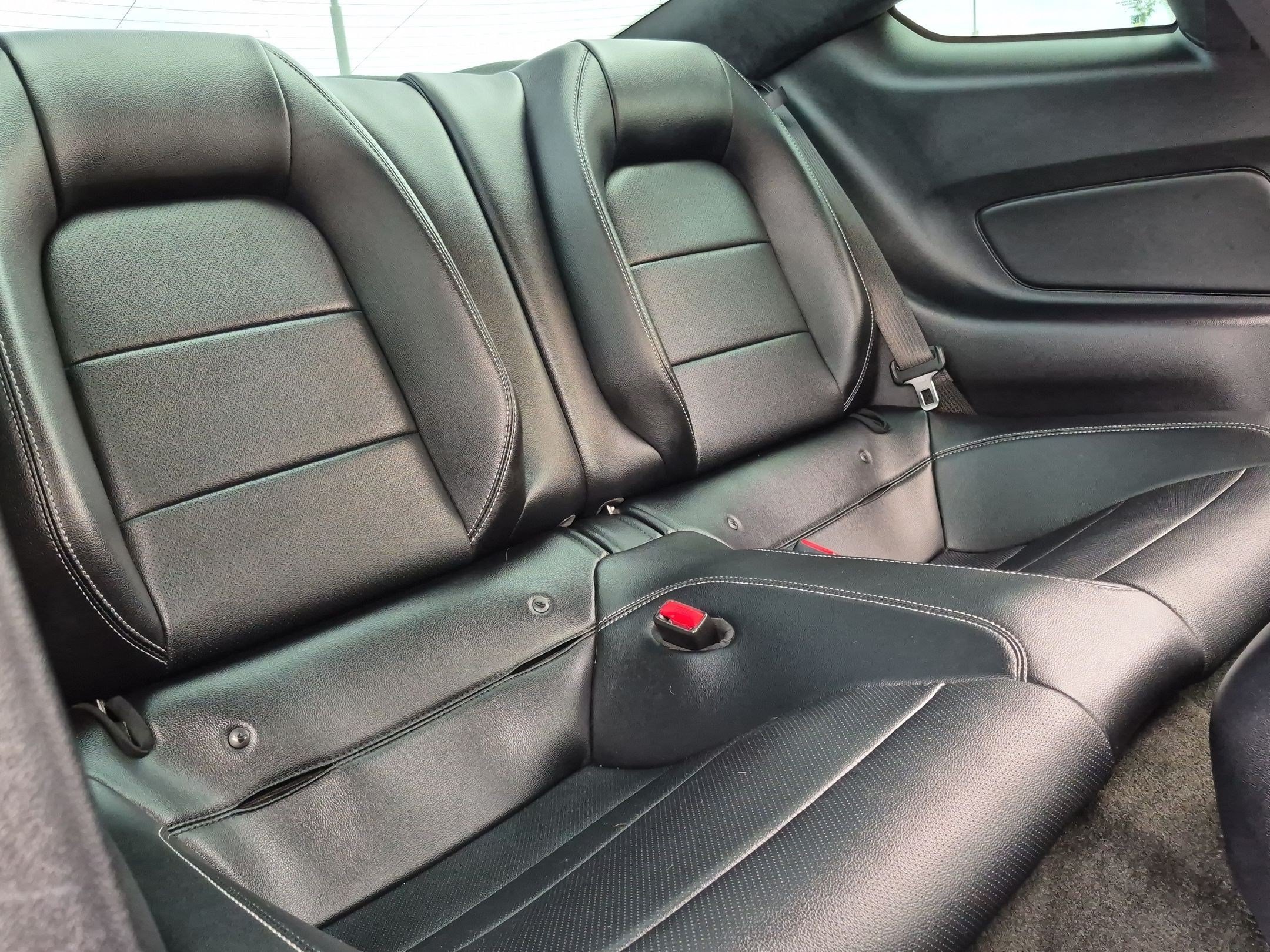 Used 2016 Ford Mustang Premium RWD image 24
