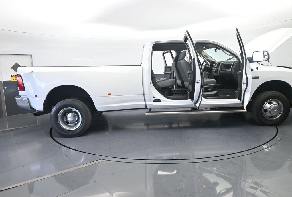 Used 2018 RAM 3500 Tradesman w/ Chrome Appearance Group image 66