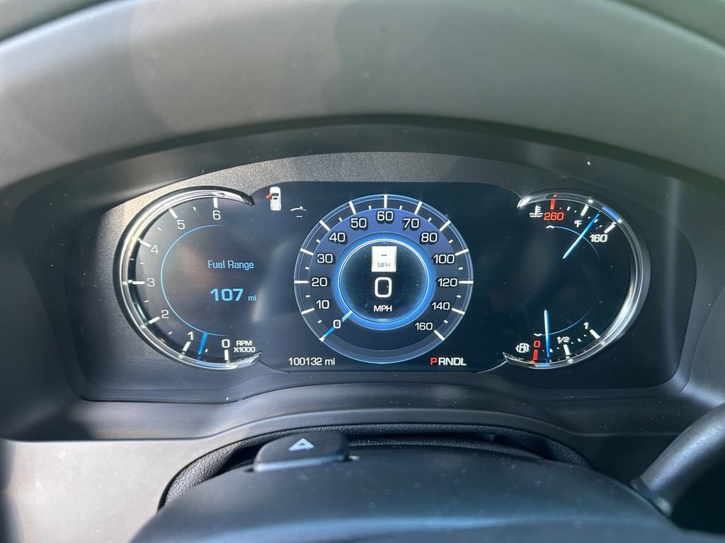 Used 2019 Cadillac Escalade ESV Platinum w/ Escalade Sport Edition image 16