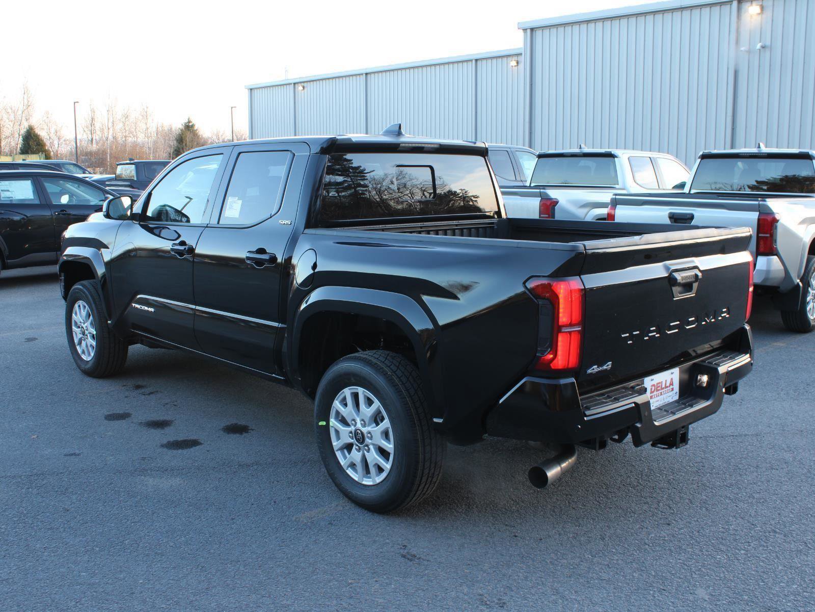 New 2025 Toyota Tacoma SR5 image 5